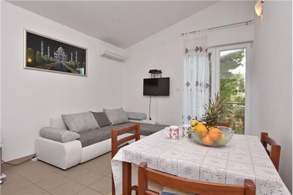 Apartment A1, for 4 persons