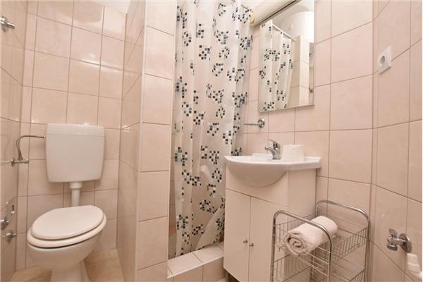 Apartment A6, for 4 persons