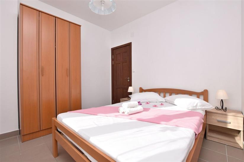 Apartment A6, for 4 persons