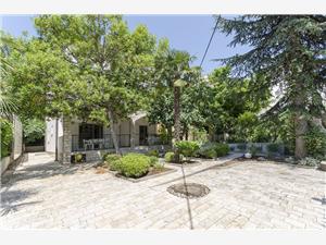 Apartment Sibenik Riviera,BookKarolinaFrom 107 €