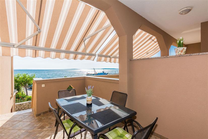 Apartment A2, for 4 persons