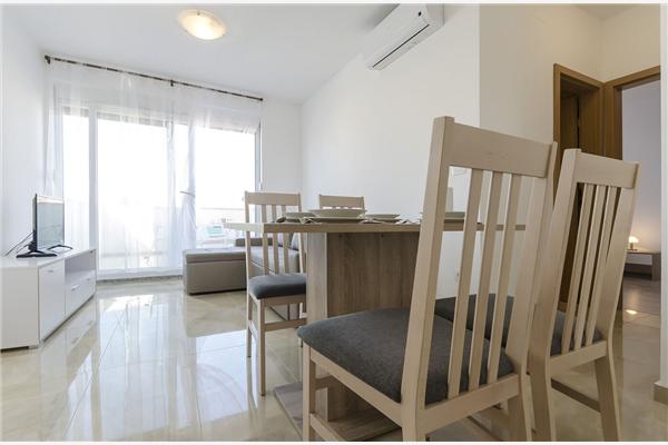 Apartment A2, for 4 persons