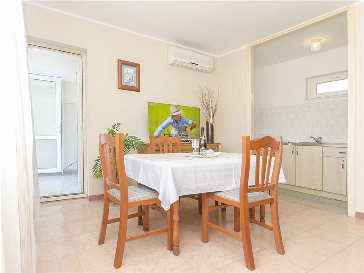 Apartment A1, for 4 persons