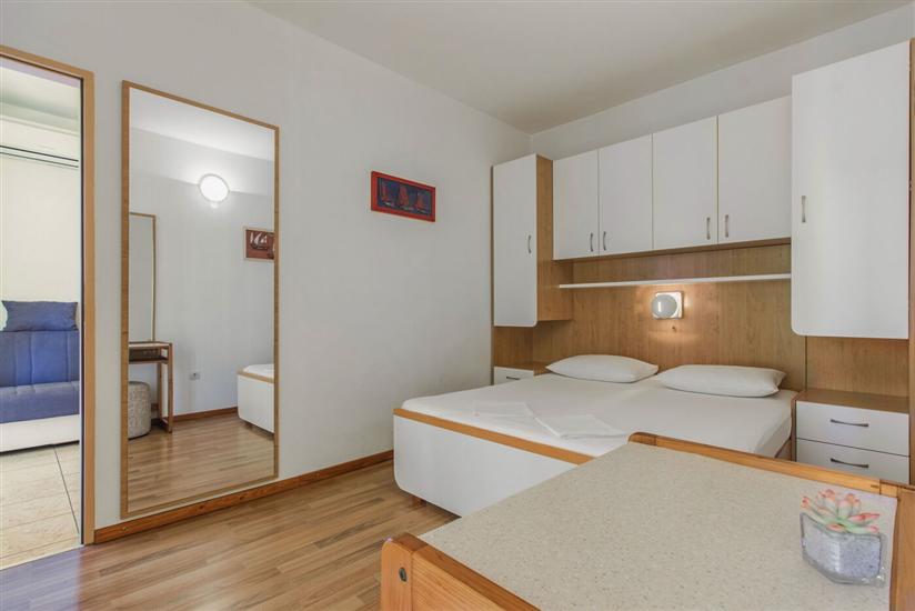 Apartment A2, for 4 persons
