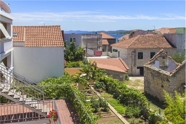 Apartment A4, for 4 persons