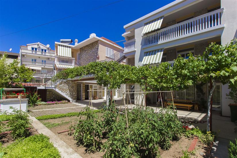 Apartments Konta Vodice City center