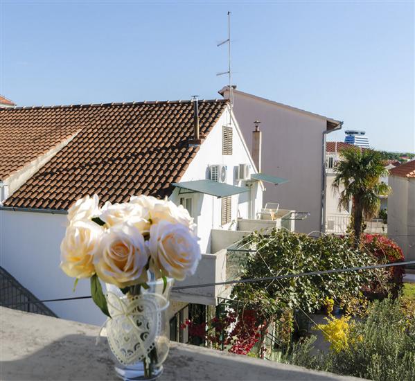 Apartment A2, for 3 persons