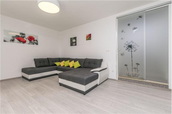 Apartment A1, for 6 persons