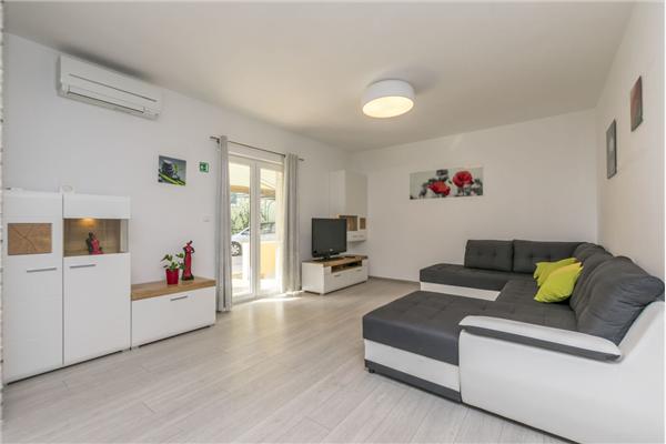 Apartment A1, for 6 persons