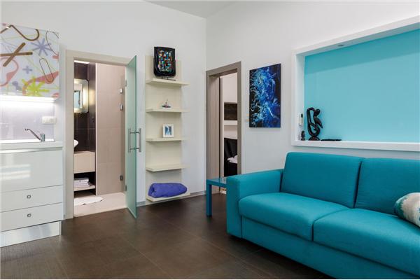 House K1, for 12 persons