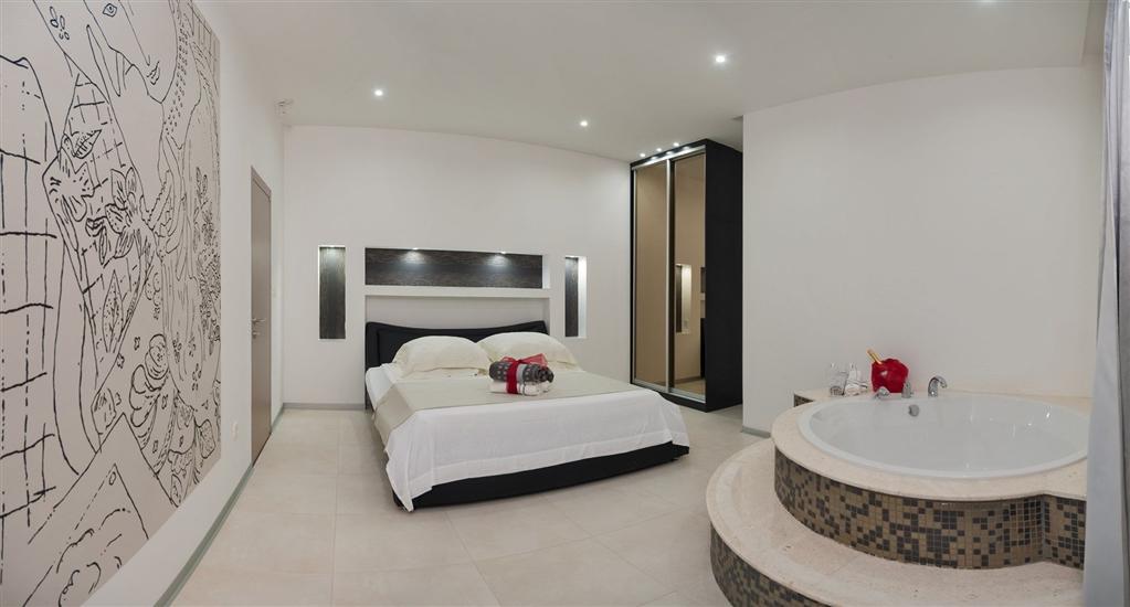 House K1, for 12 persons