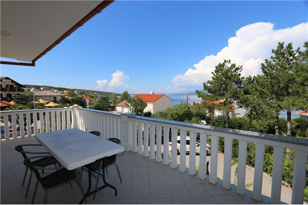 Apartment A1, for 5 persons