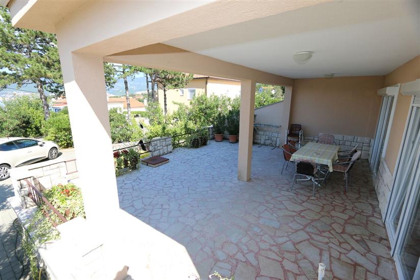 Apartment A2, for 5 persons