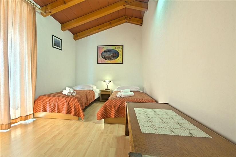 House A1, for 7 persons