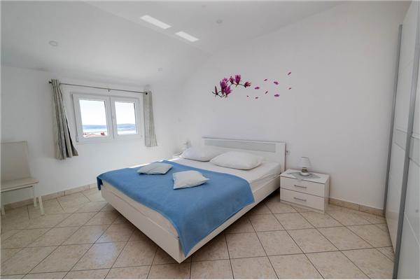 Apartment A3, for 5 persons