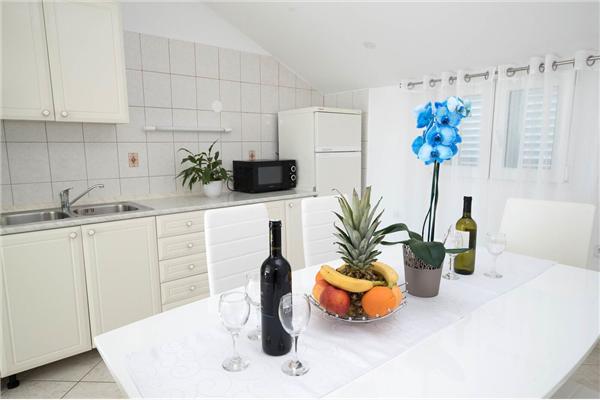 Apartment A3, for 5 persons