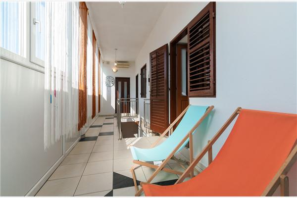 Apartment A1, for 5 persons