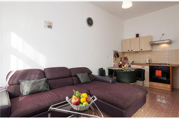 Apartment A1, for 5 persons