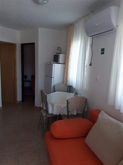 Apartment A2, for 3 persons