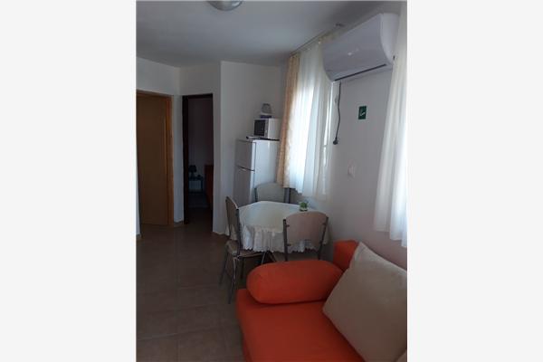 Apartment A2, for 3 persons