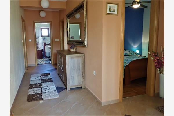 Apartment A1, for 6 persons