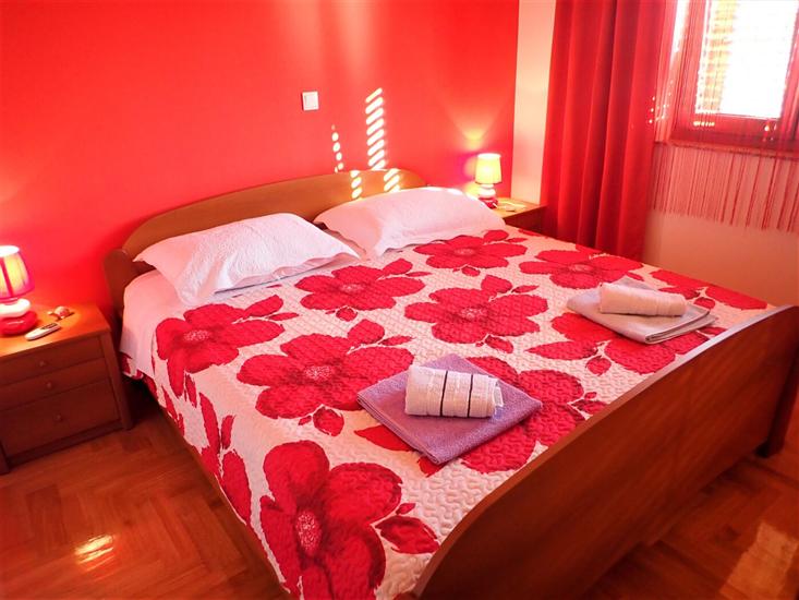 Apartment A1, for 6 persons