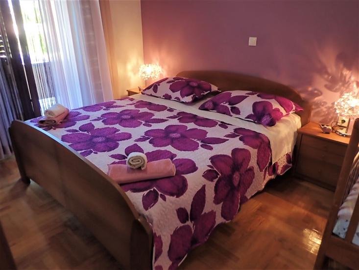 Apartment A1, for 6 persons