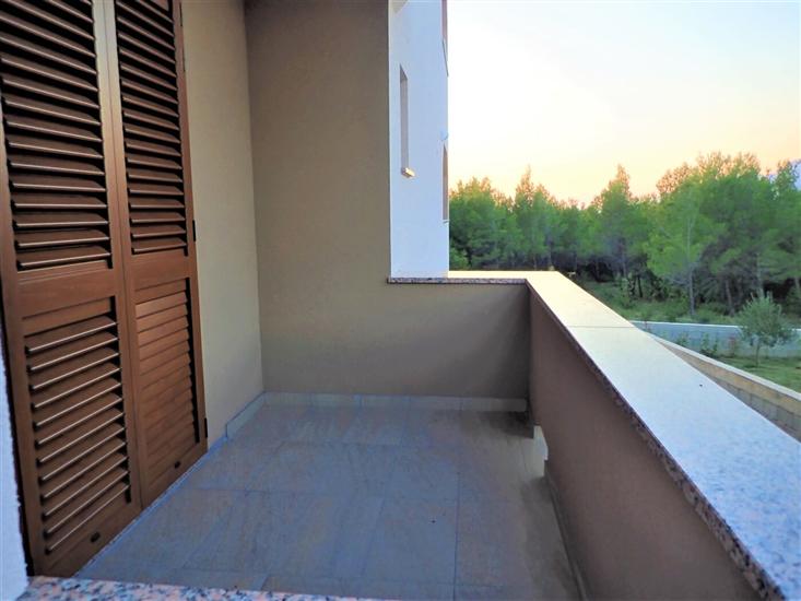 Apartment A1, for 6 persons