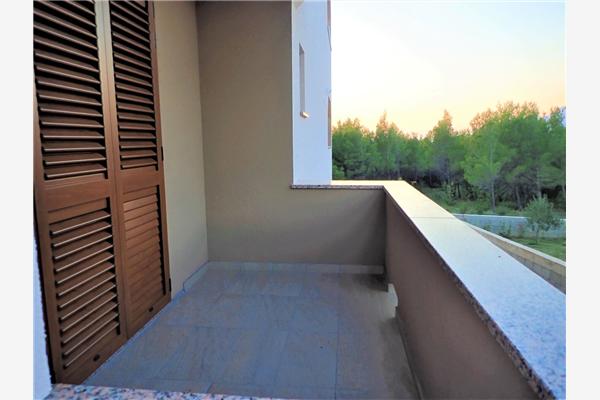 Apartment A1, for 6 persons