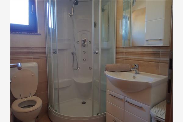 Apartment A1, for 6 persons