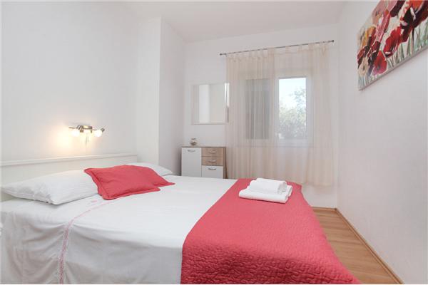 Apartment A1, for 8 persons