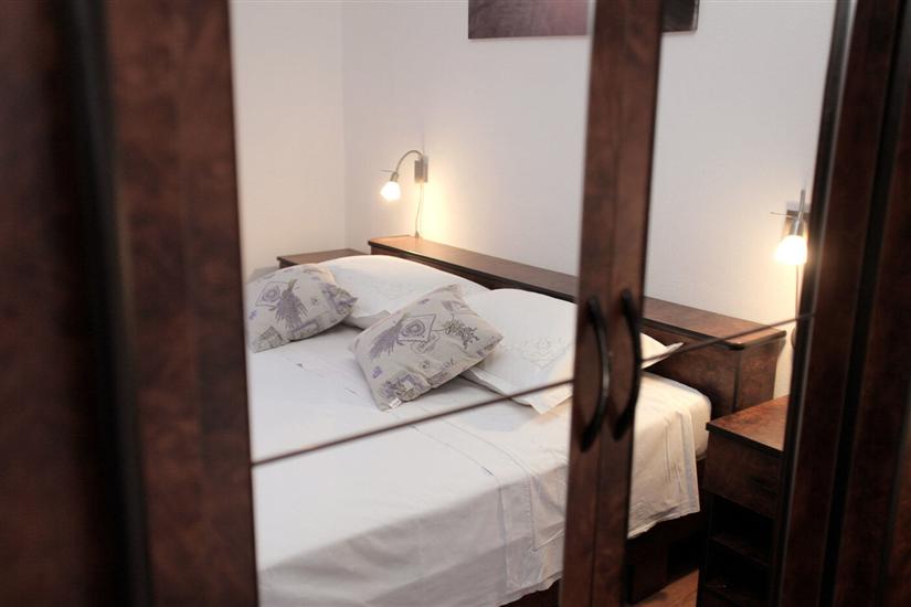 Apartment A1, for 8 persons