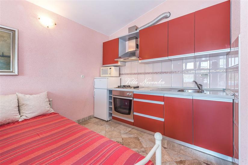 Apartment A1, for 6 persons