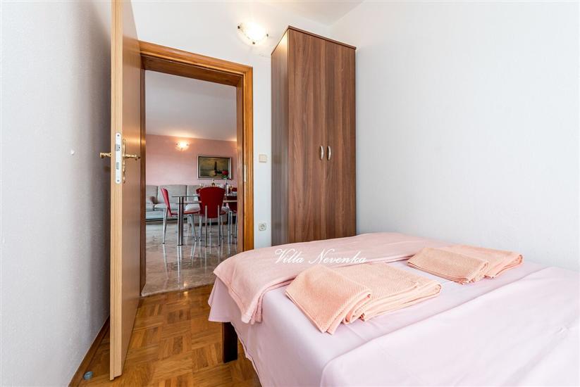 Apartment A1, for 6 persons