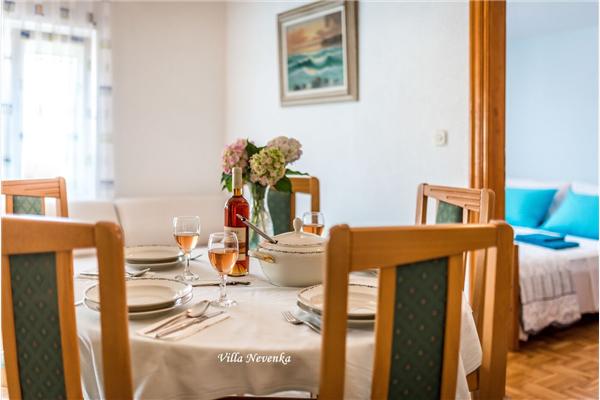 Apartment A2, for 5 persons