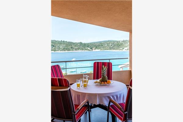 Apartment A2, for 5 persons