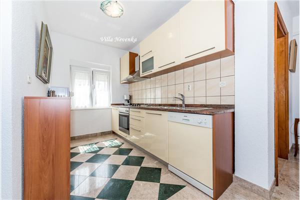 Apartment A3, for 10 persons
