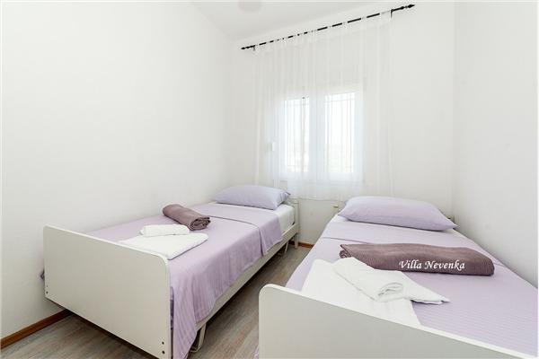 Apartment A3, for 10 persons