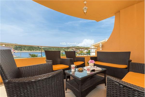 Apartment A3, for 10 persons