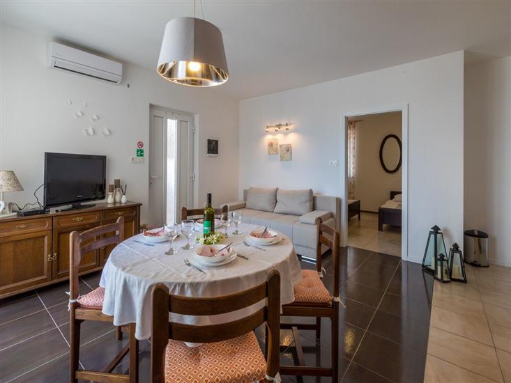 Apartment A2, for 4 persons