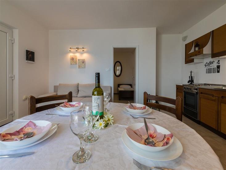 Apartment A2, for 4 persons