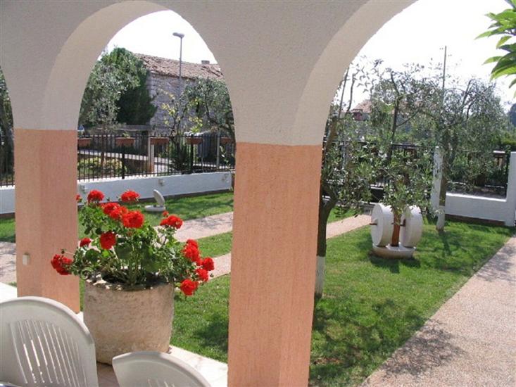 Apartments Matohanac