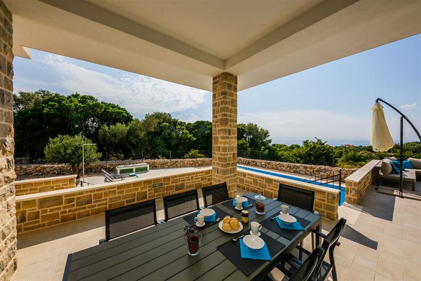 House K1, for 10 persons