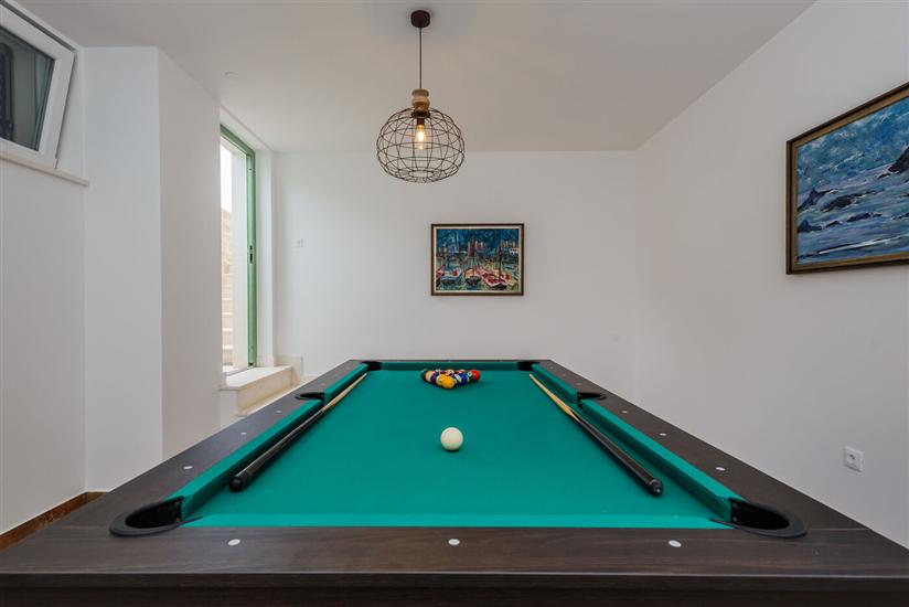 House K1, for 10 persons