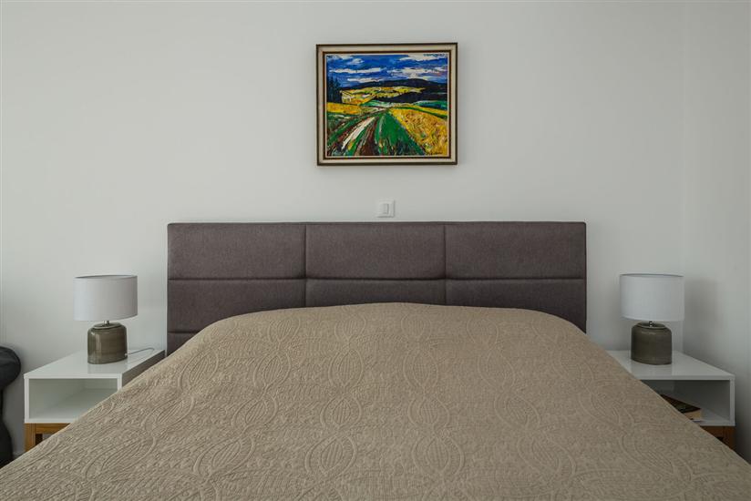 House K1, for 10 persons