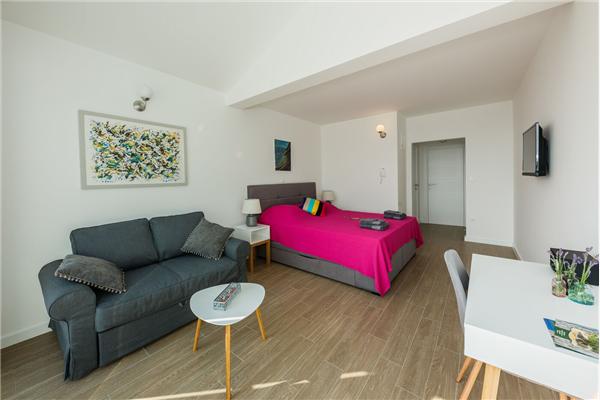 House K1, for 10 persons