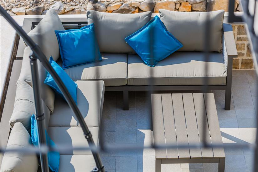 House K1, for 10 persons