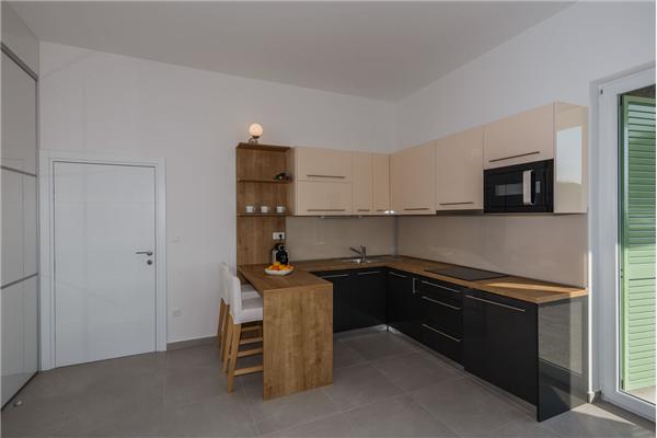 House K1, for 10 persons