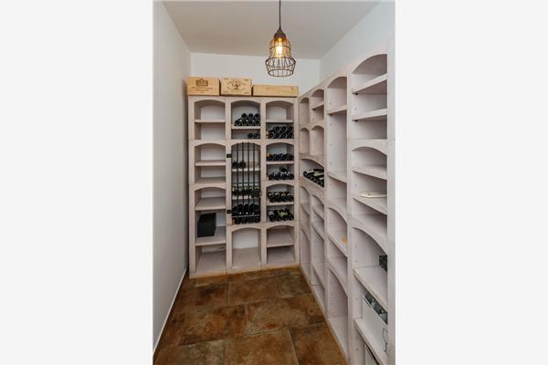 House K1, for 10 persons