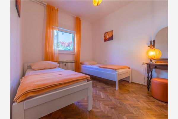 House K1, for 6 persons